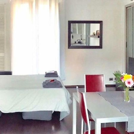 Cozy Studio Apartment - Borgo Campidoglio Турин Экстерьер фото