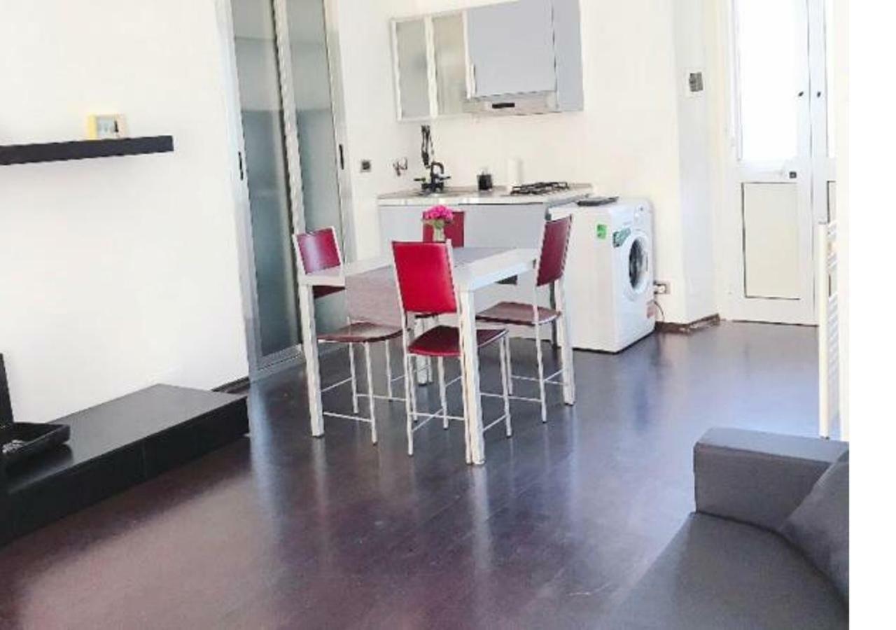 Cozy Studio Apartment - Borgo Campidoglio Турин Экстерьер фото